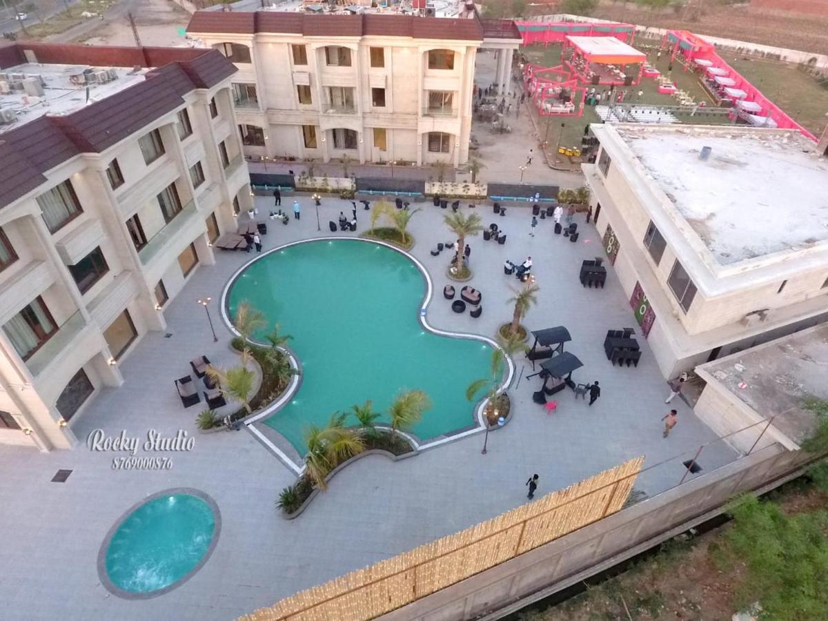 The Imperial Prime Clarks Inn Suites, Bhilwara Eksteriør billede
