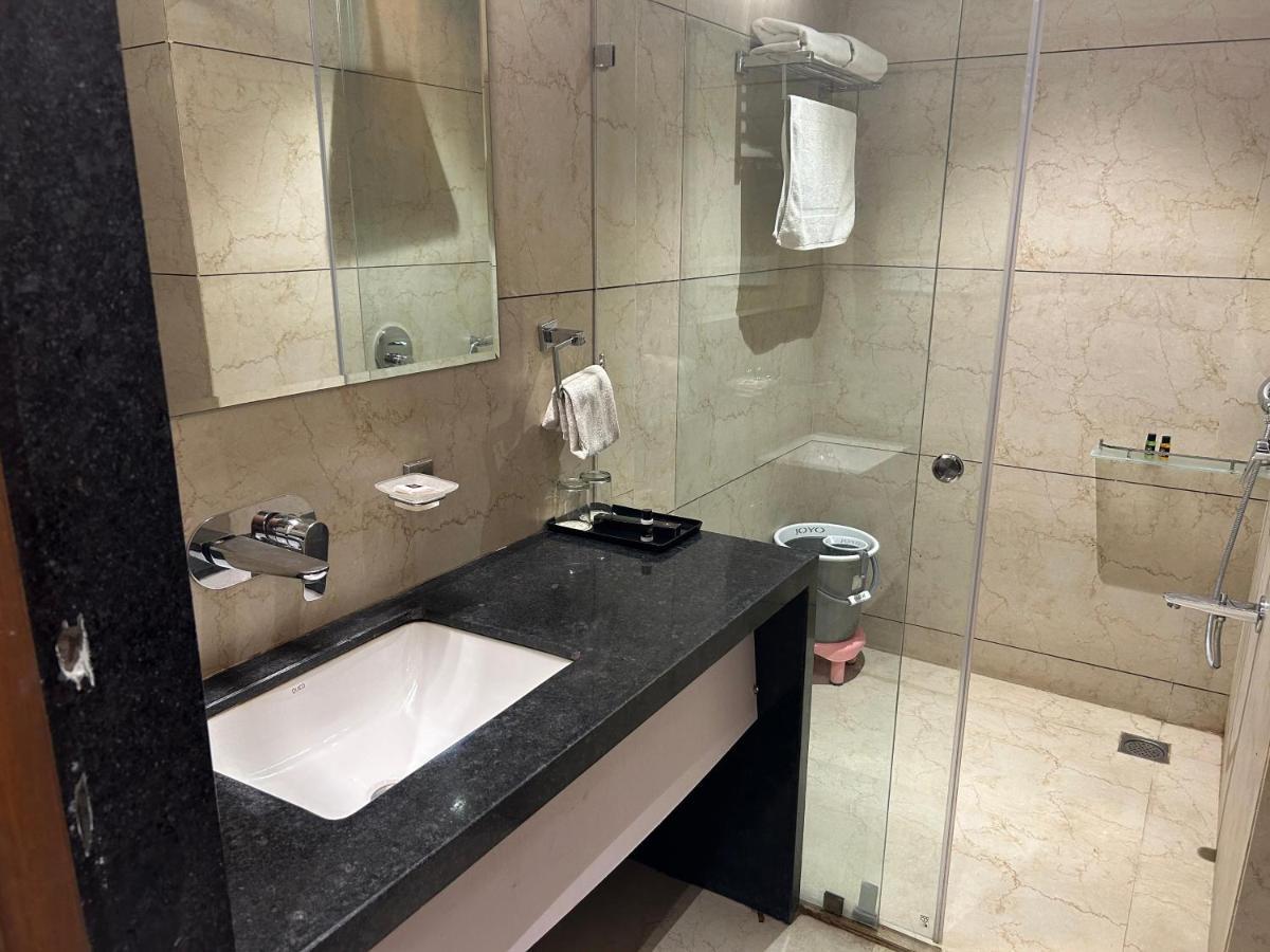 The Imperial Prime Clarks Inn Suites, Bhilwara Eksteriør billede