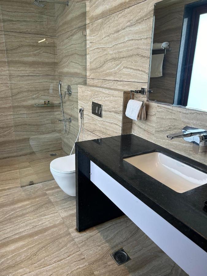 The Imperial Prime Clarks Inn Suites, Bhilwara Eksteriør billede